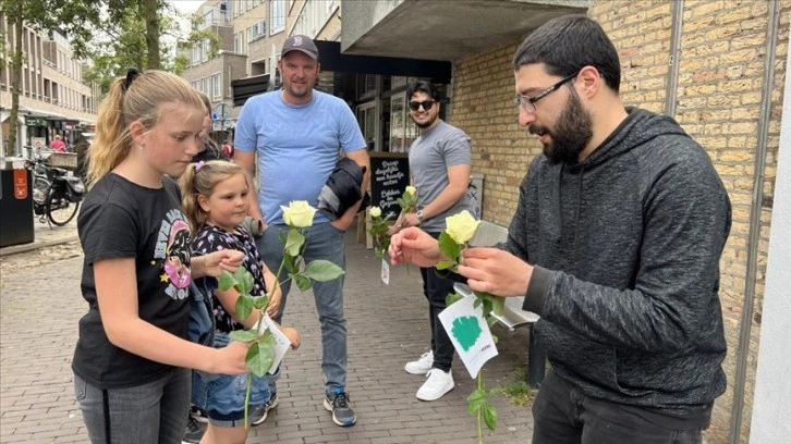 Hollanda'da 'Buyurun, ben Müslüman'ım' etkinliği düzenlendi