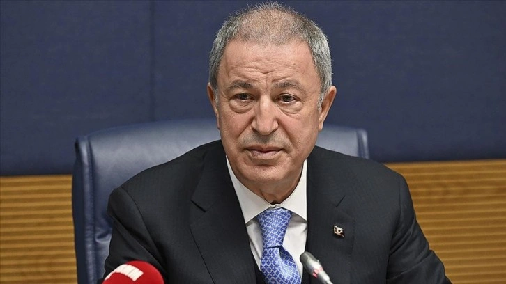 Hulusi Akar, Özgür Özel'den 10 bin lira manevi tazminat kazandı