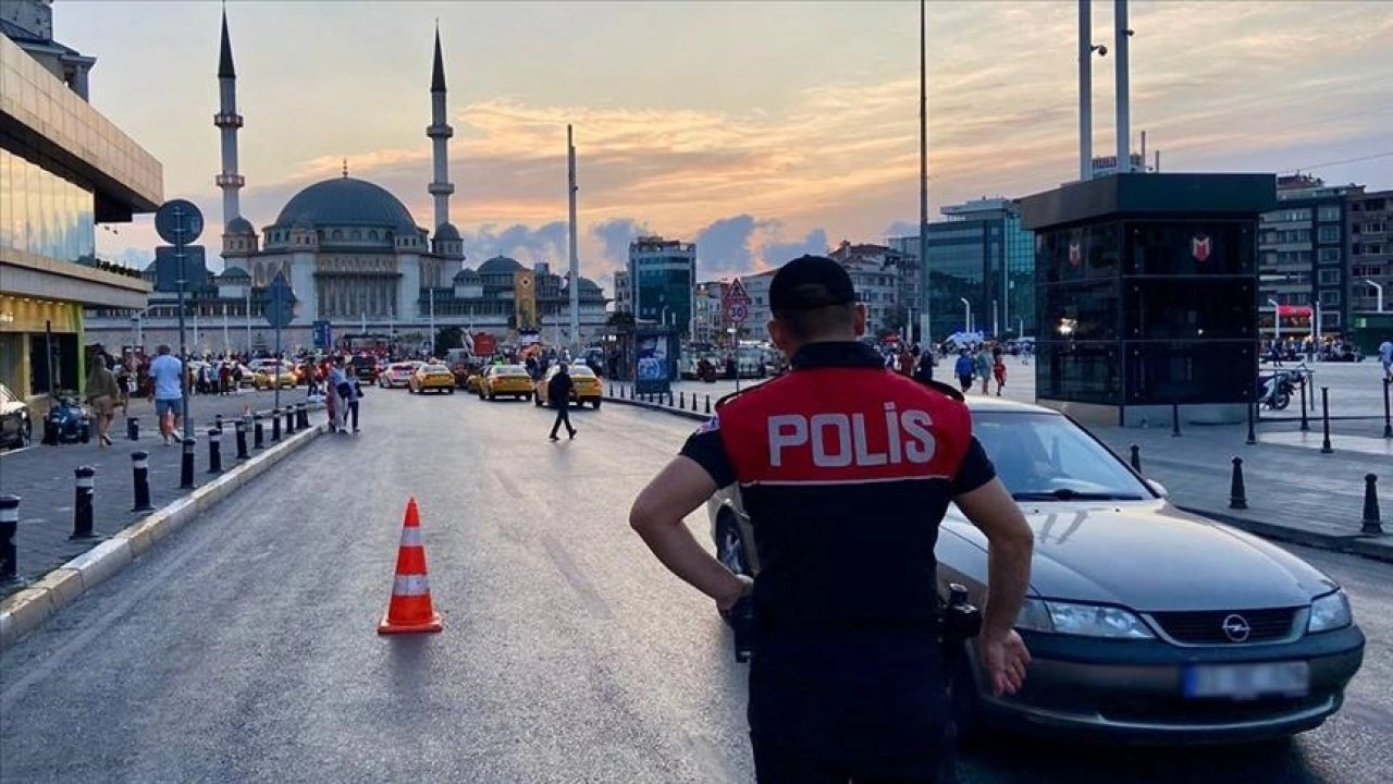 "Huzur İstanbul" uygulamasında 621 kişi gözaltına alındı