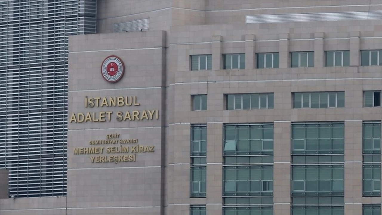 İBB'ye yönelik yolsuzluk soruşturmasında CHP'nin bilgi işlem sorumlusu tutuklandı