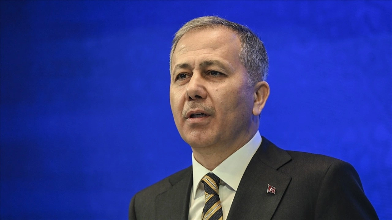 İçişleri Bakanı Yerlikaya, canlı yayında soruları yanıtladı