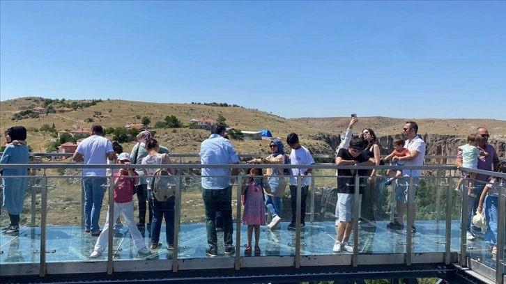 Ihlara Vadisi bayram tatilinde ziyaretçilerini ağırlıyor