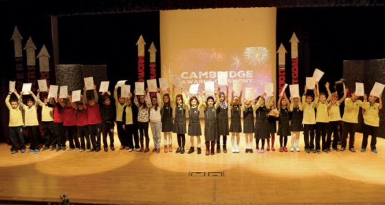 İhlas Eğitim Kurumları öğrencileri Cambridge sertifikalarını aldı
