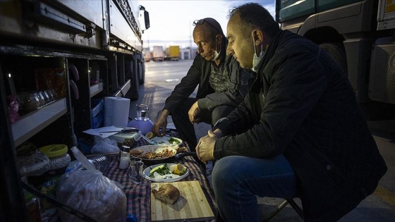 &#039;İhracatın elçileri&#039; iftarı sınır kapısında açıyor