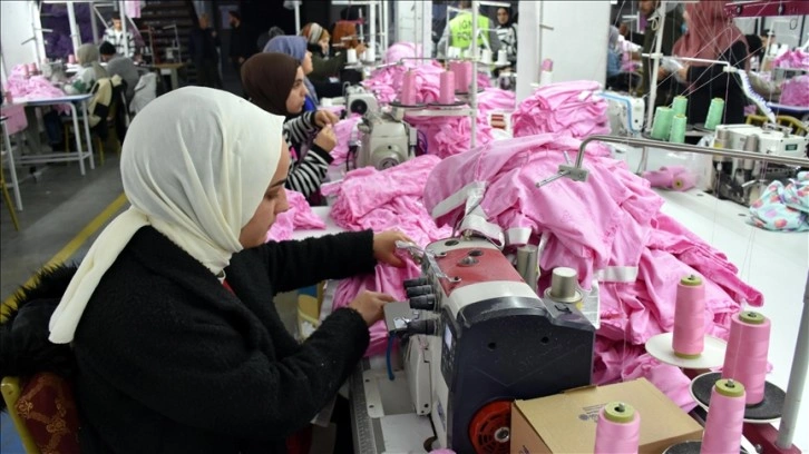 İki arkadaşın güç birliğiyle kurduğu tekstil fabrikaları Muşlu gençlere iş kapısı oldu