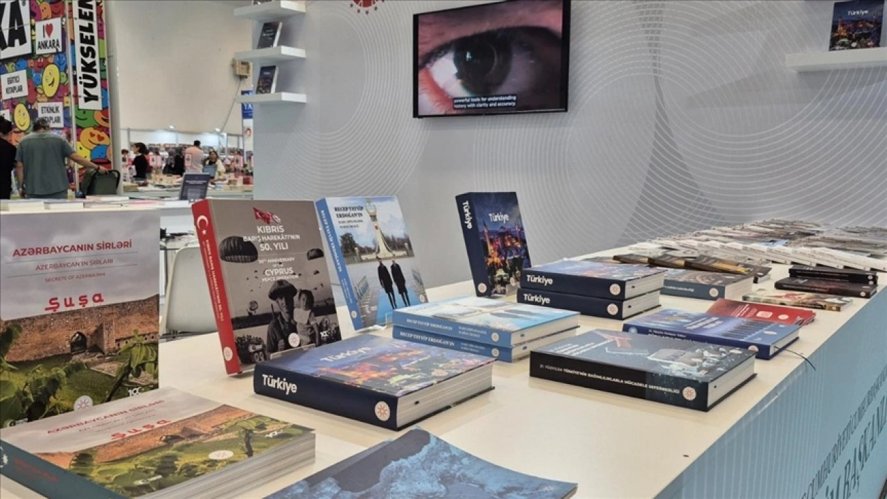 İletişim Başkanlığının yayınları 22. Ankara Kitap Fuarı'nda sergileniyor
