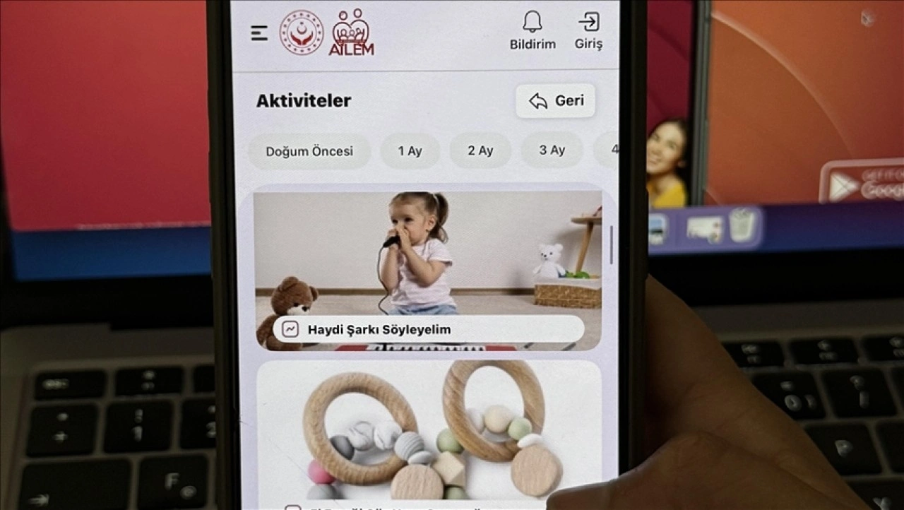 "İlk Öğretmenim Ailem" mobil uygulamasını 1 milyon 25 bin aile kullanmaya başladı
