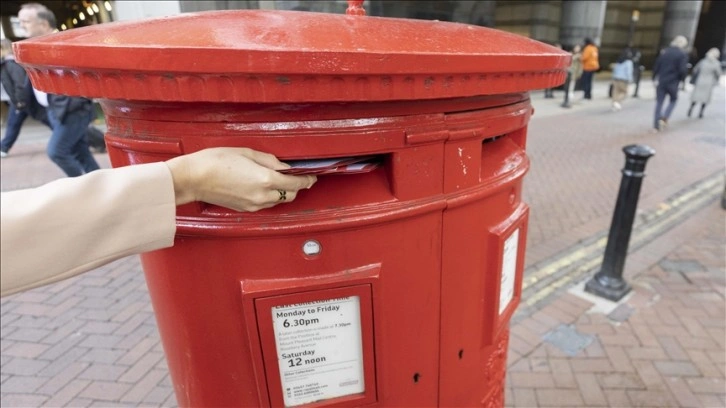 İngiliz posta servisi Royal Mail çalışanları yine iş bıraktı