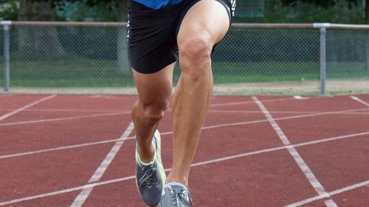 İngiliz sporcu William Goodge, Avustralya'yı batı-doğu ekseninde en hızlı koşan kişi oldu