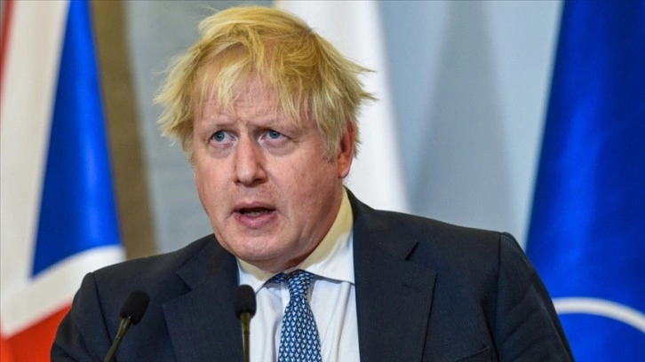 İngiltere Başbakanı Johnson, NATO liderlerini 'acil' toplantıya çağırdı