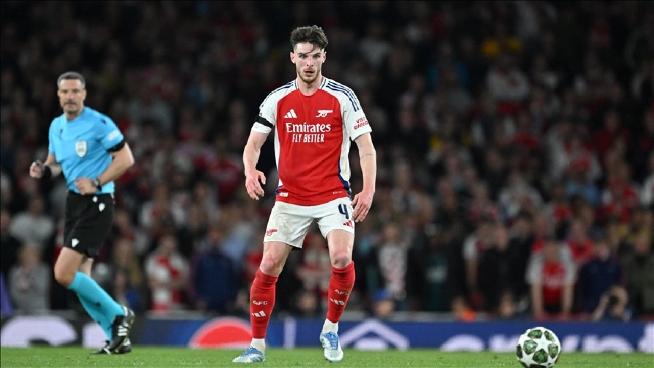 İngiltere Premier Lig'de Arsenal, evinde Bournemouth'a 2-1 yenildi