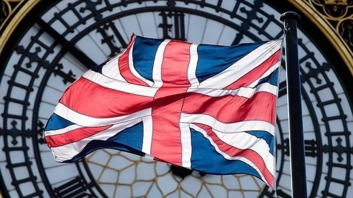 İngiltere, Rusya'ya ihracat yasağı ve hizmet yaptırımları uygulayacak