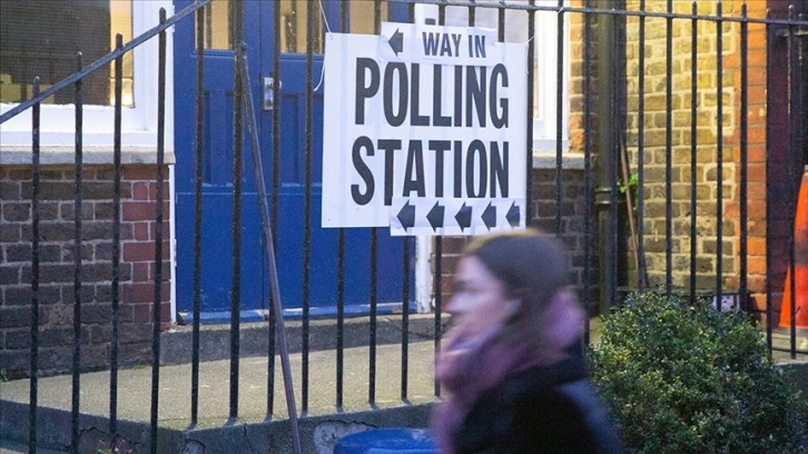 İngiltere ve Galler'de halk, yerel seçimler için yarın sandık başına gidecek
