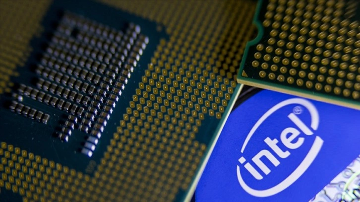 Intel, yeni yapay zeka çipini tanıttı