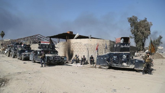 Irak güçleri Musul'da iki mahalleyi daha DEAŞ'tan kurtardı