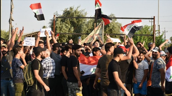 Irak'taki gösterilerde ölü sayısı 100'e yükseldi