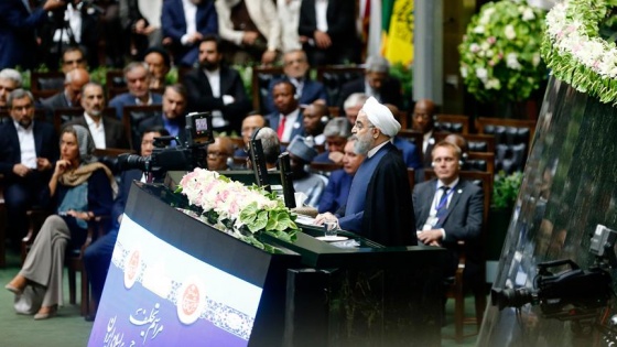 İran'da yeni kabine meclis başkanlığına sunuldu