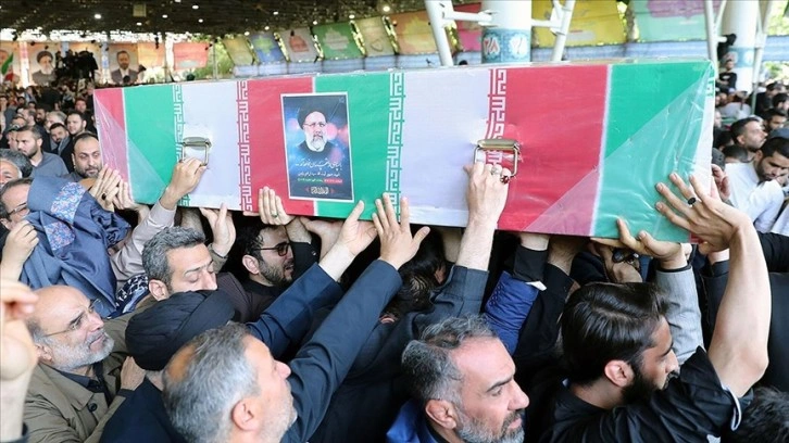İran Hükümet Sözcüsü, Reisi’nin helikopterinin düşme nedenlerinin araştırılması gerektiğini söyledi