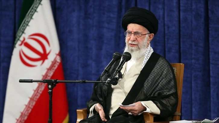 İran lideri Hamaney'den Şiraz'daki silahlı saldırı sonrası birlik çağrısı