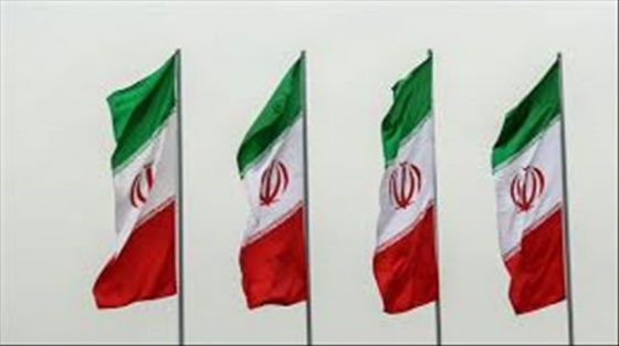 İran 'yeni füze şehri'ni tanıttı
