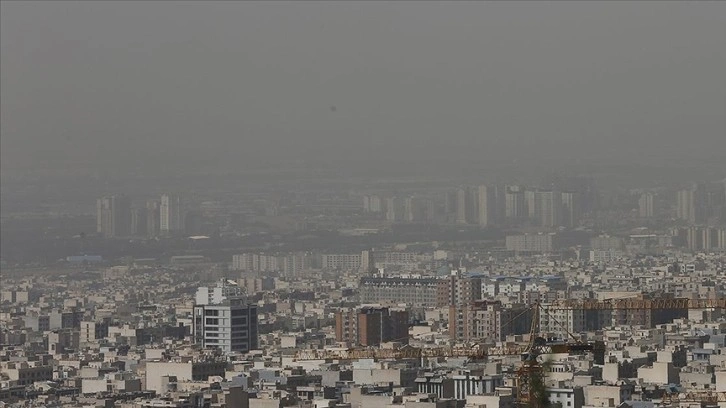 İran'da hava kirliliği 1 yılda yaklaşık 21 bin kişinin ölümüne neden oldu