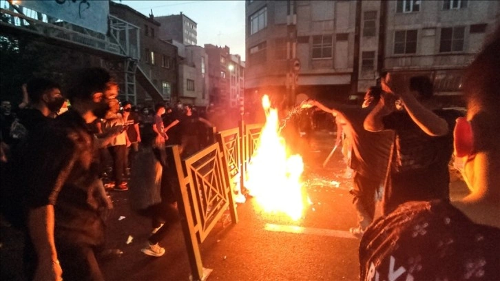 İran'daki üniversitelerde protestolar devam ediyor