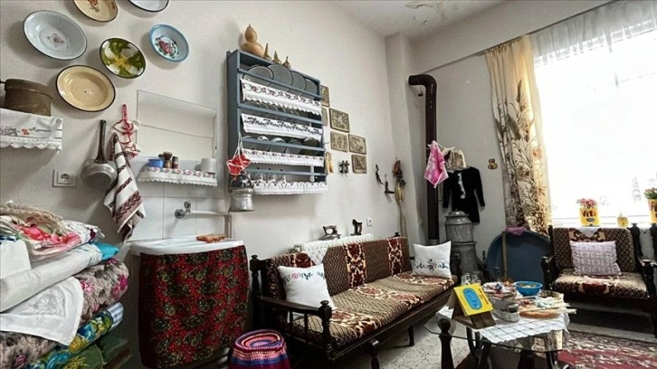 Isparta'da 'Geri Dönüşüm Evi' ziyaretçilerine nostalji yaşatıyor