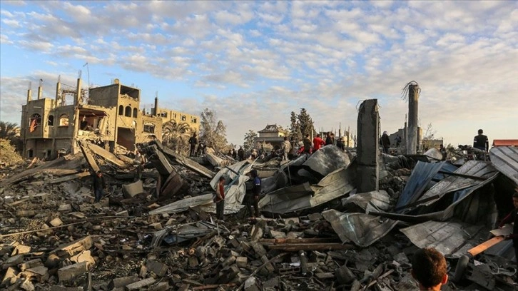 İsrail, 7 Ekim'den bu yana Gazze'deki BM merkezlerine sığınan 340 Filistinliyi öldürdü