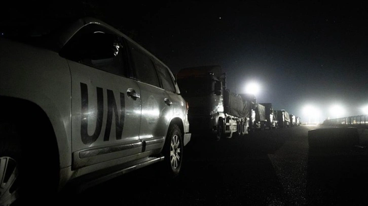 İsrail Gazze'nin kuzeyine BM konvoyuyla 6 tır insani yardım girdiğini açıkladı
