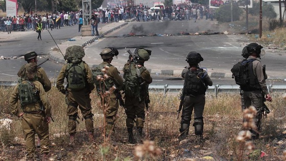 İsrail güçleri 30 Filistinliyi yaraladı