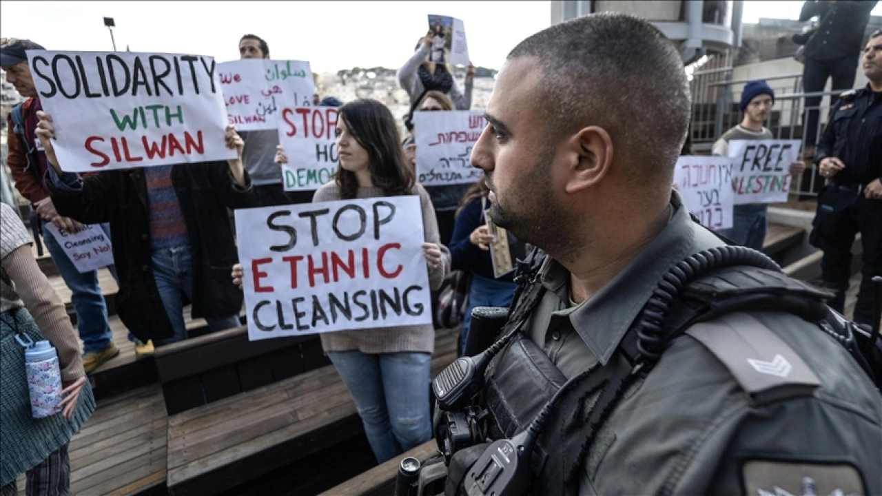 İsrail'in, Doğu Kud&uuml;s'&uuml;n Silvan beldesinde Filistinlileri zorla yerinden etmesi protesto e