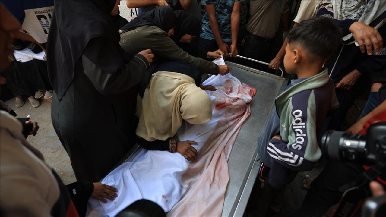İsrail'in Gazze'de düzenlediği saldırılarda 6 kişi hayatını kaybetti