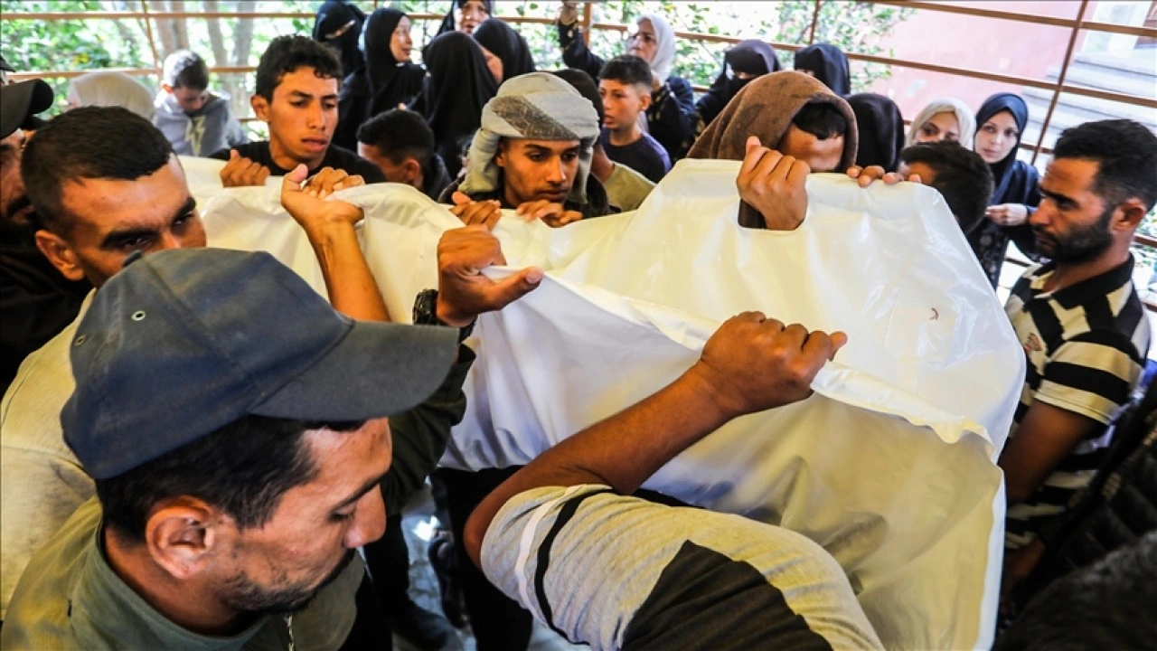 İsrail'in Gazze'de yardım noktalarına düzenlediği saldırılarda 27 Mayıs'tan beri 52 kişi öldü