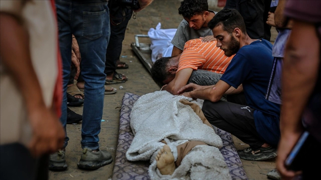 İsrail’in Gazze Şeridi'ne saldırılarında 8 Filistinli hayatını kaybetti