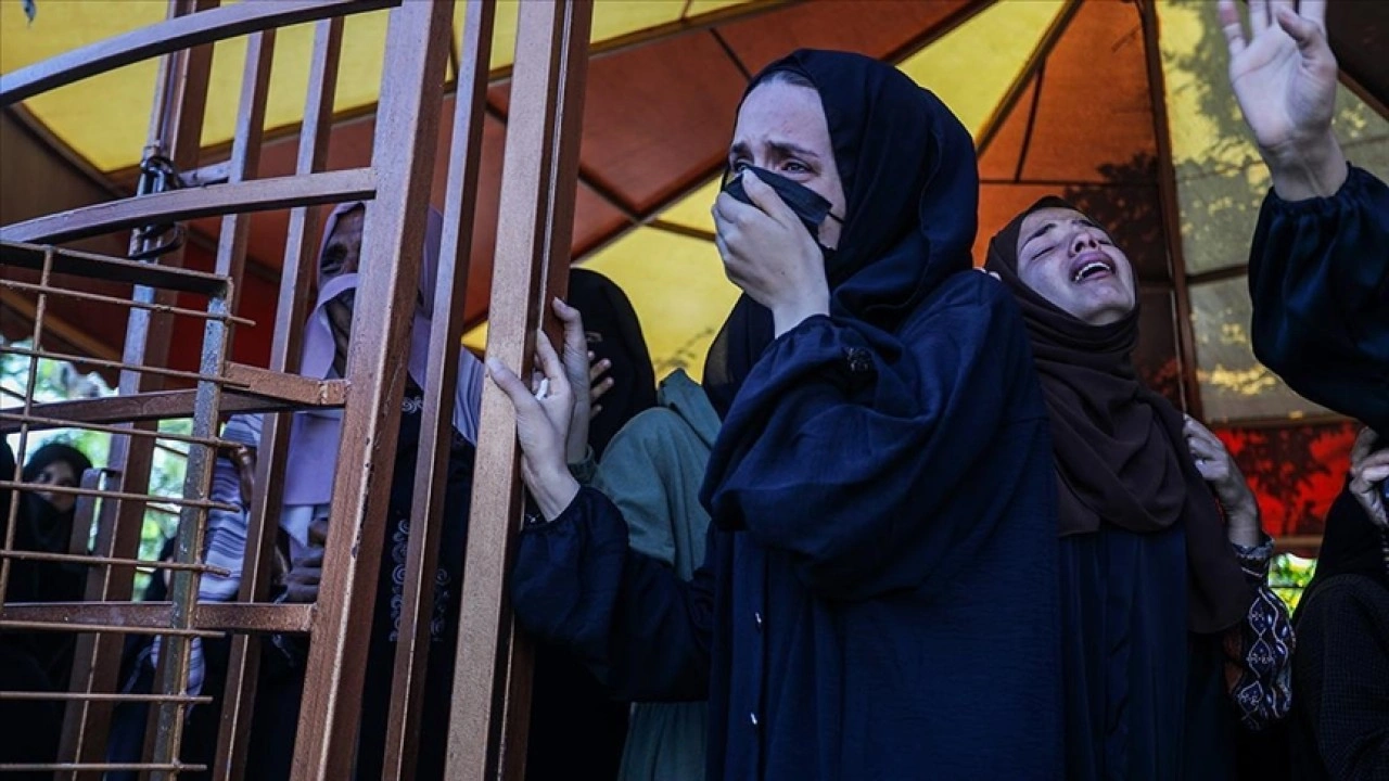 İsrail'in Gazze Şeridi'ne saldırılarında son 24 saatte 60 kişi hayatını kaybetti