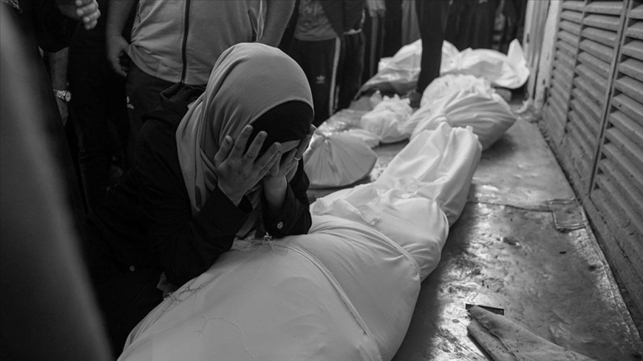 İsrail'in Gazze'ye saldırılarında can kaybı son 24 saatte 63 artarak 66 bin 288'e çık