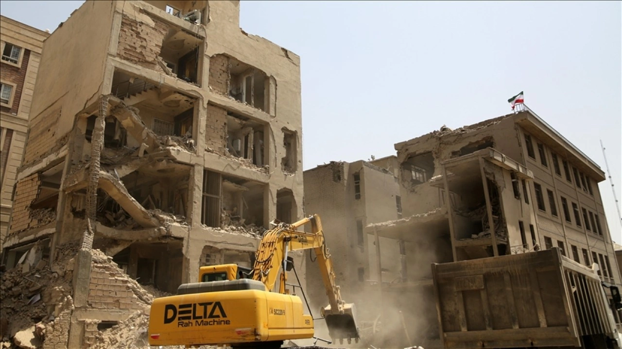 İsrail'in saldırılarında İran'daki sivil konutlara verilen hasarın maliyeti 46 milyon dola