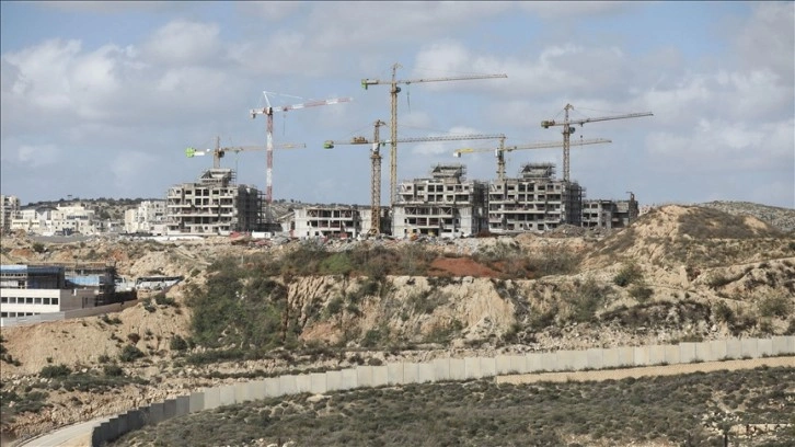 İsrail işgal altındaki Doğu Kudüs'te yeni yasa dışı yerleşim planlıyor
