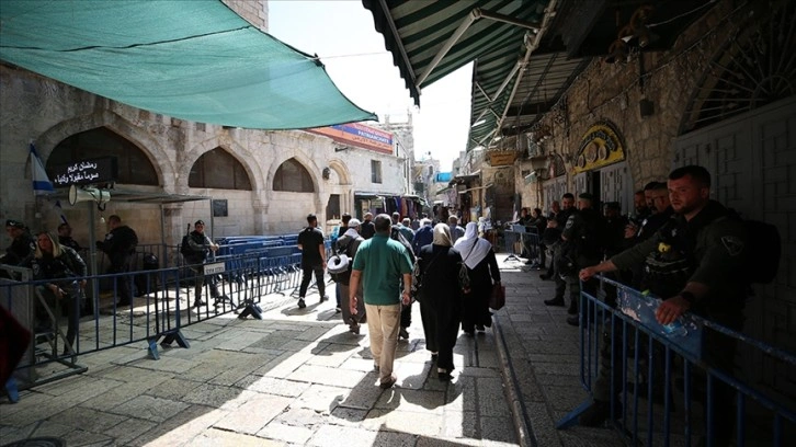İşgalci İsrail, Mescid-i Aksa'da Cuma Namazı kılınmasını 28 haftadır kısıtlıyor