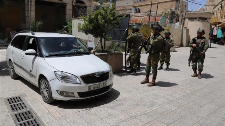 İsrail polisi bıçaklı saldırı girişiminde bulunduğu iddiasıyla bir kişiyi öldürdü