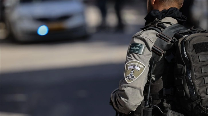 İsrail polisi 'kar topu attıkları' gerekçesiyle 2'si çocuk 3 Filistinliyi gözaltına a