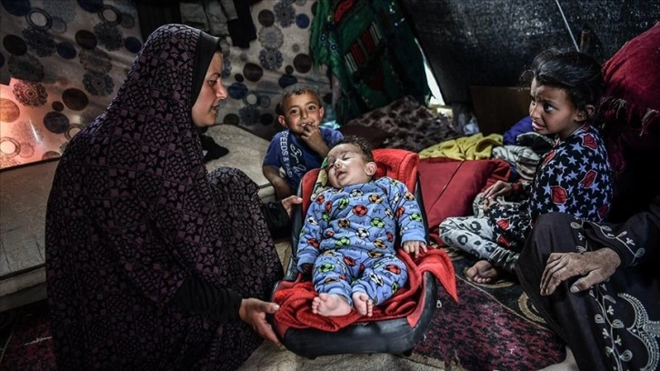 İsrail saldırıları altındaki Gazze'de 2 çocuk daha 
