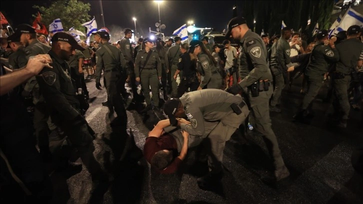 İsrail'de 830 asker, yargı reformunu protesto için görevi bıraktı