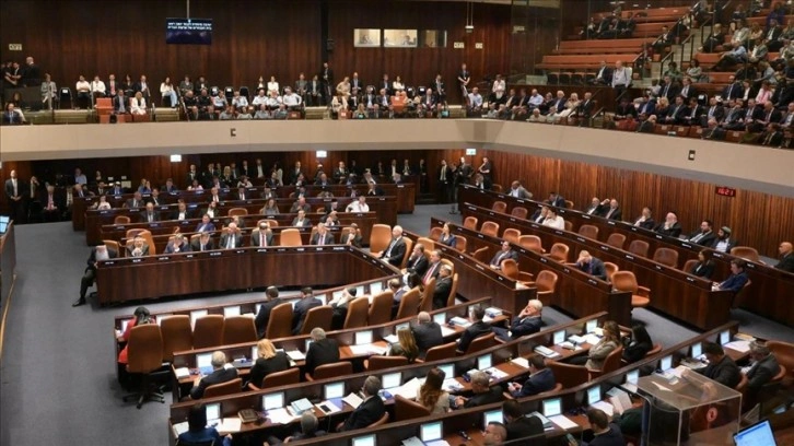 İsrail'de Anayasa Komisyonu yargının yetkilerini sınırlayan yasa tasarısını kabul etti