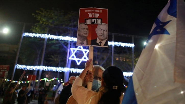 İsrail'de yapılan ankete göre, seçim yapılırsa Gantz, Netanyahu'nun önüne geçiyor