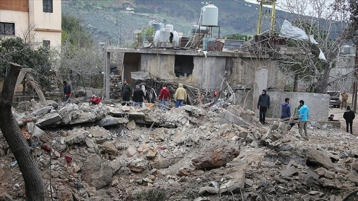 İsrail'in Lübnan'a yönelik hava saldırısında 7 kişi hayatını kaybetti