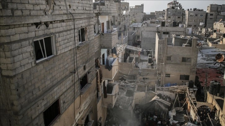 İsrail'in Refah kentine düzenlediği saldırıda 6 Filistinli hayatını kaybetti