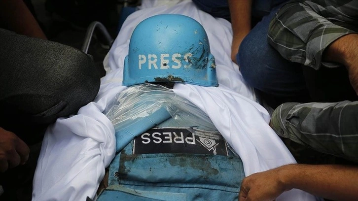 İsrail'in yaraladığı ve ilk yardıma izin vermediği Al Jazeera kameramanı öldü