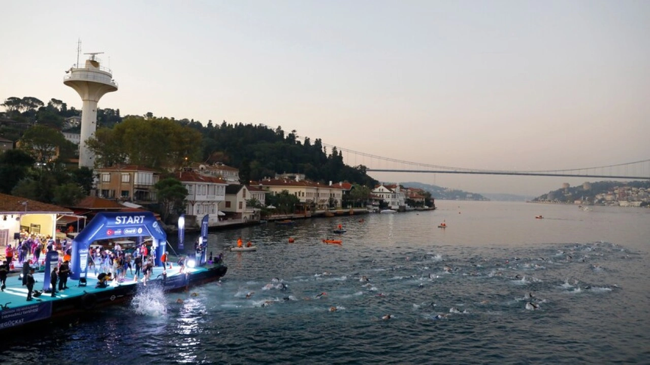 İstanbul Boğazi&ccedil;i Triatlonu, uluslararası alanda "marka yarış" olma yolunda