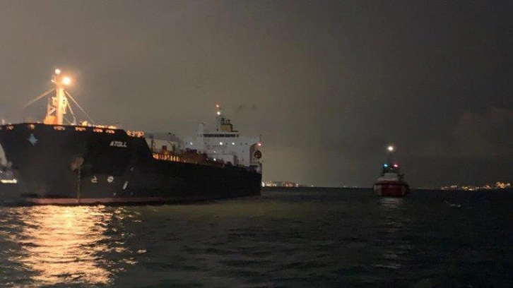 İstanbul Boğazı'nda sürüklenen gemi kurtarıldı